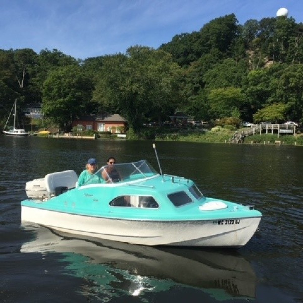 Doris Retro Boat Rental