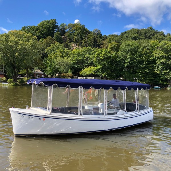 a small boat in a body of water